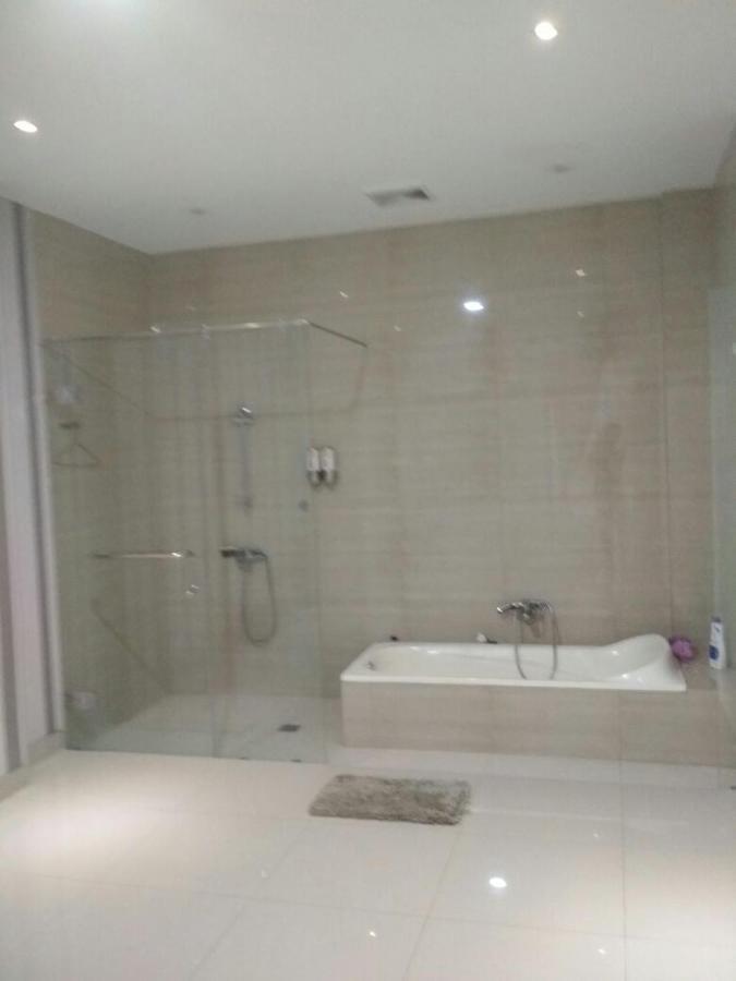 Bintara Jaya Guest house Bekasi Extérieur photo